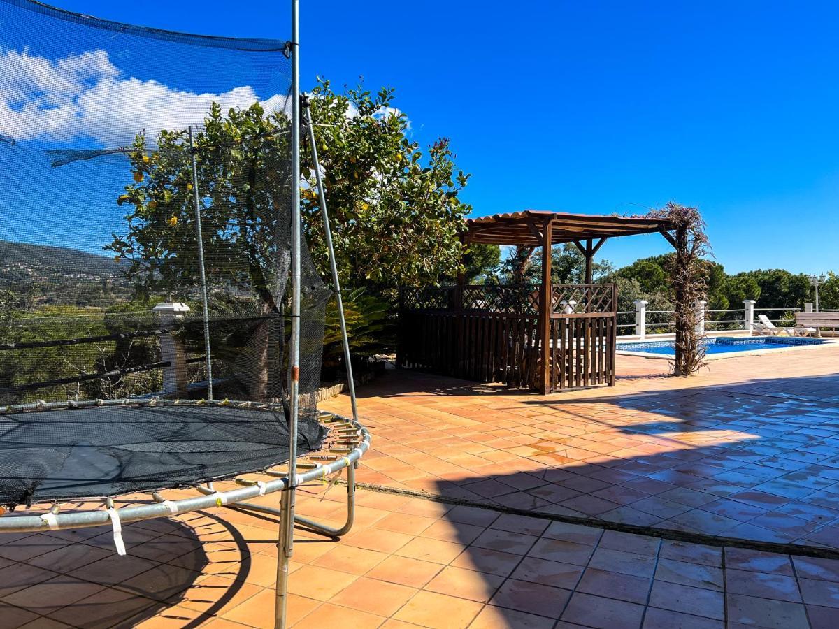 Вілла Vivalidays Casa Ricardo Sant Cebria de Vallalta Екстер'єр фото