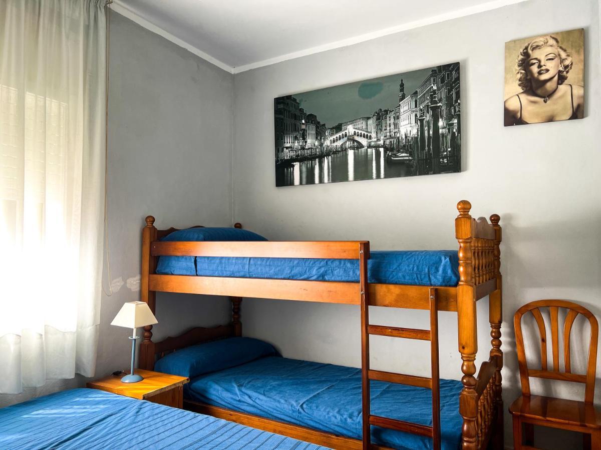 Вілла Vivalidays Casa Ricardo Sant Cebria de Vallalta Екстер'єр фото