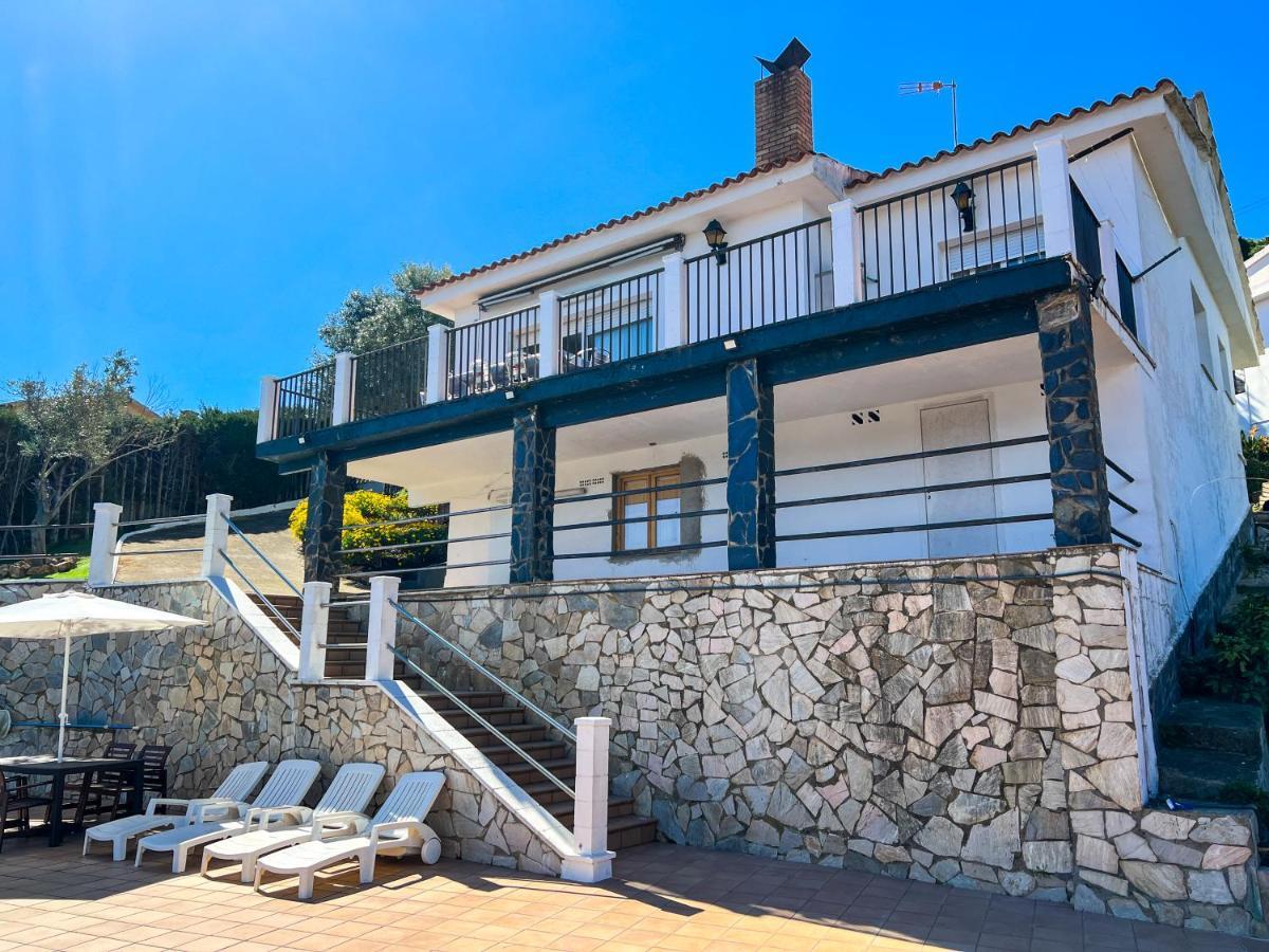 Вілла Vivalidays Casa Ricardo Sant Cebria de Vallalta Екстер'єр фото
