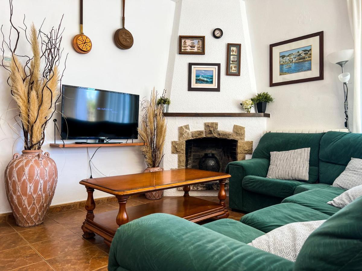 Вілла Vivalidays Casa Ricardo Sant Cebria de Vallalta Екстер'єр фото