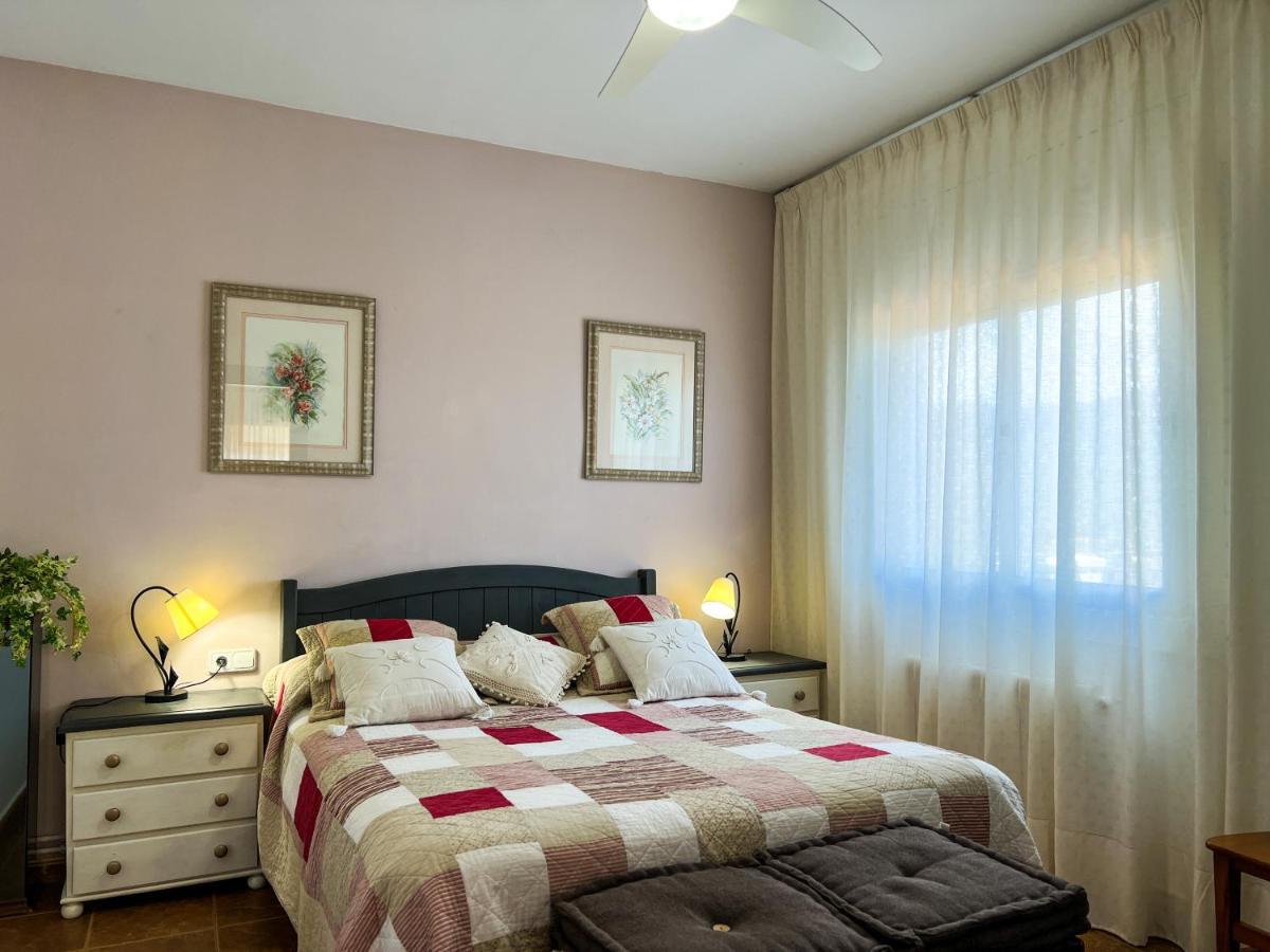 Вілла Vivalidays Casa Ricardo Sant Cebria de Vallalta Екстер'єр фото