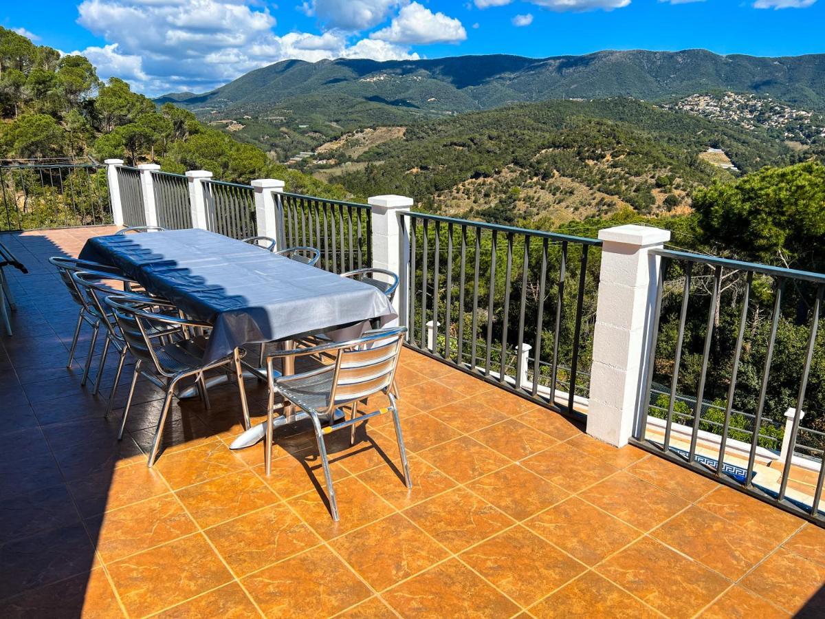 Вілла Vivalidays Casa Ricardo Sant Cebria de Vallalta Екстер'єр фото